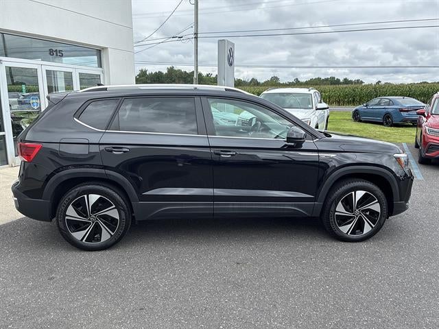 2024 Volkswagen Taos SE 4MOTION