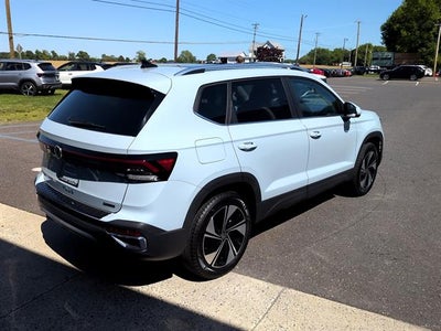 2026 Volkswagen Taos SE 4MOTION