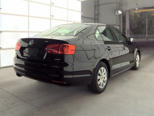 2011 Volkswagen Jetta 4dr Manual S