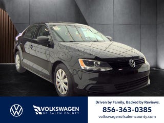 2011 Volkswagen Jetta 4dr Manual S