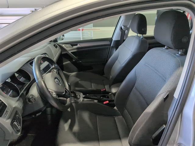 2016 Volkswagen Golf 1.8T S