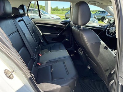 2017 Volkswagen Golf 1.8T 4-Door Wolfsburg Edition Auto