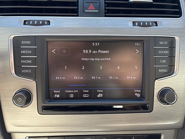 2017 Volkswagen Golf 1.8T 4-Door Wolfsburg Edition Auto