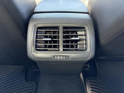 2017 Volkswagen Golf 1.8T 4-Door Wolfsburg Edition Auto