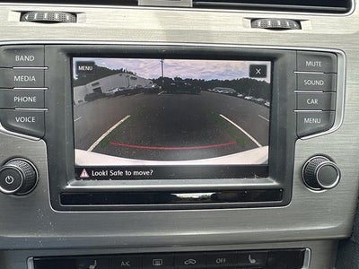 2017 Volkswagen Golf 1.8T 4-Door Wolfsburg Edition Auto