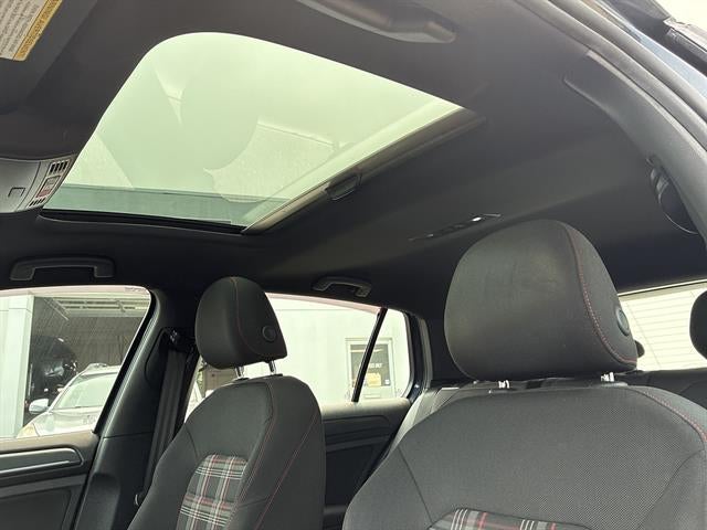2018 Volkswagen Golf GTI 2.0T SE DSG