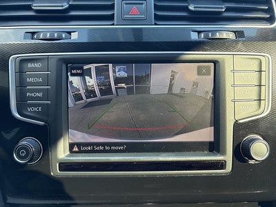 2017 Volkswagen Golf GTI 2.0T 4-Door S DSG