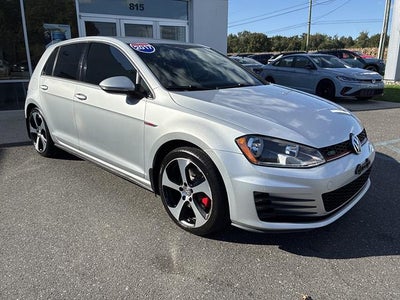 2017 Volkswagen Golf GTI 2.0T 4-Door S DSG