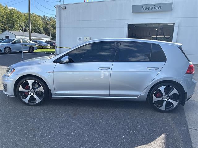 2017 Volkswagen Golf GTI 2.0T 4-Door S DSG