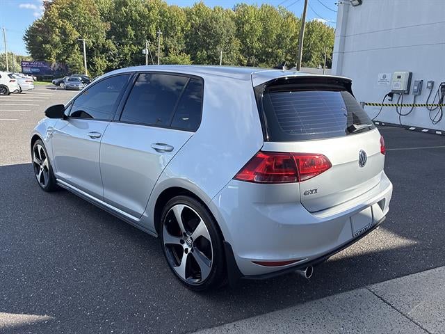 2017 Volkswagen Golf GTI 2.0T 4-Door S DSG