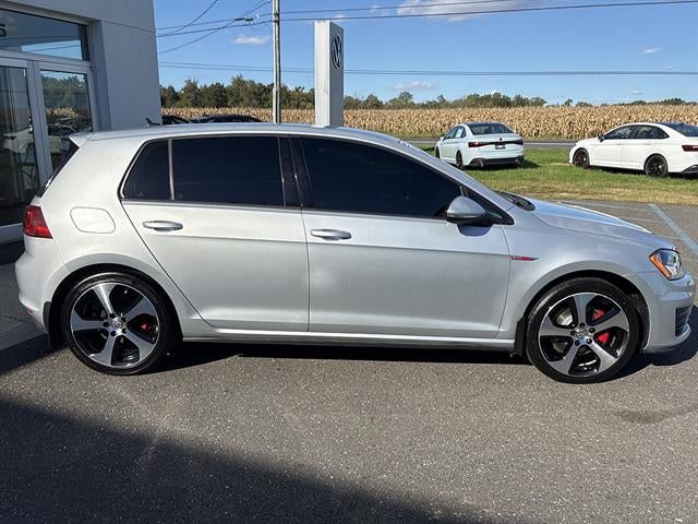 2017 Volkswagen Golf GTI 2.0T 4-Door S DSG