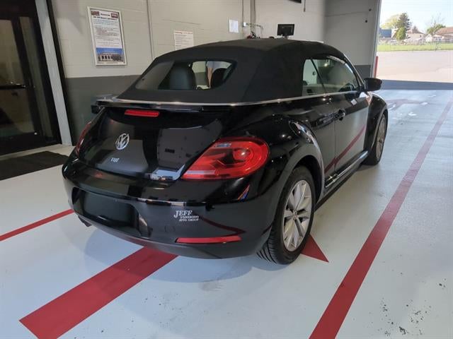 2015 Volkswagen Beetle Convertible 2dr DSG 2.0L TDI w/Sound/Nav