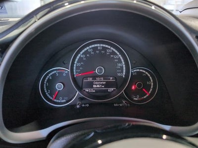 2015 Volkswagen Beetle Convertible 2dr DSG 2.0L TDI w/Sound/Nav