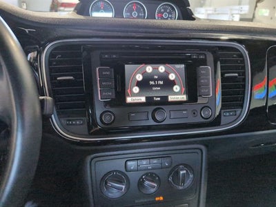 2015 Volkswagen Beetle Convertible 2dr DSG 2.0L TDI w/Sound/Nav