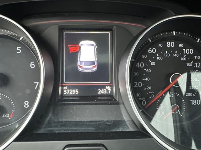 2019 Volkswagen Golf GTI SE