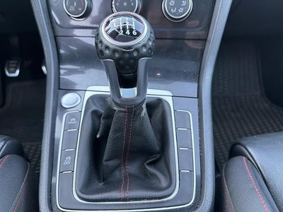 2015 Volkswagen Golf GTI 4dr HB Man SE
