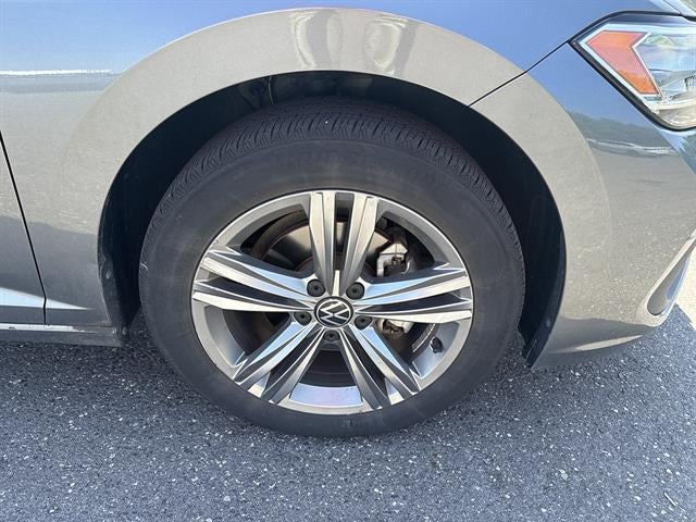 2022 Volkswagen Jetta SE Auto