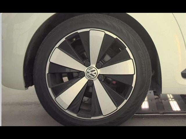 2015 Volkswagen Beetle Convertible 2dr DSG 2.0T R-Line PZEV