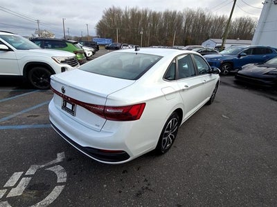 2026 Volkswagen Jetta SE