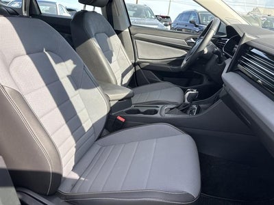 2025 Volkswagen Jetta SE