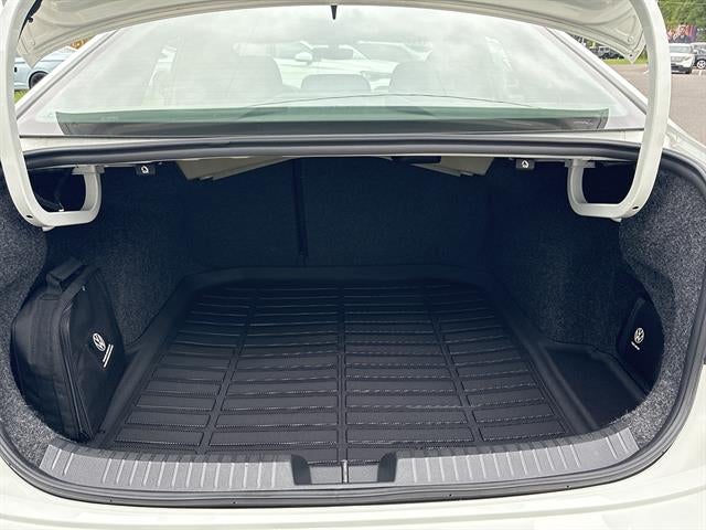 2023 Volkswagen Jetta Sport Manual