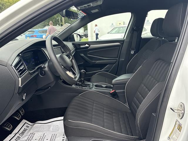 2023 Volkswagen Jetta Sport Manual