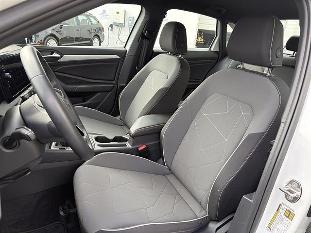2026 Volkswagen Jetta Sport Auto
