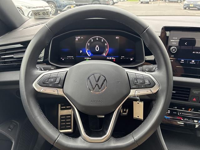 2025 Volkswagen Jetta Sport Auto