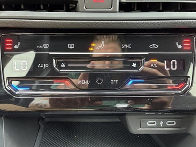 2025 Volkswagen Jetta Sport Auto