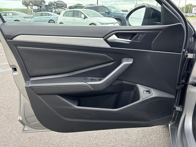 2025 Volkswagen Jetta Sport Auto