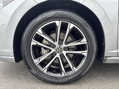 2025 Volkswagen Jetta Sport Auto