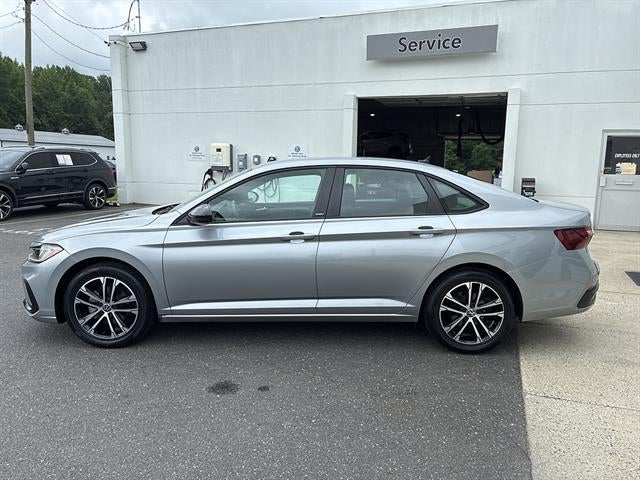 2025 Volkswagen Jetta Sport Auto