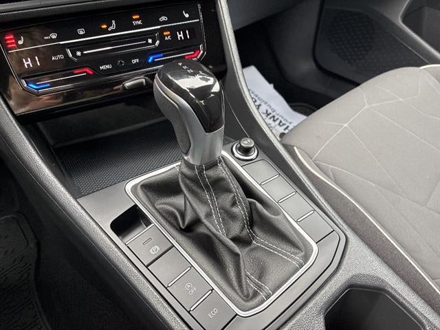 2025 Volkswagen Jetta Sport Auto