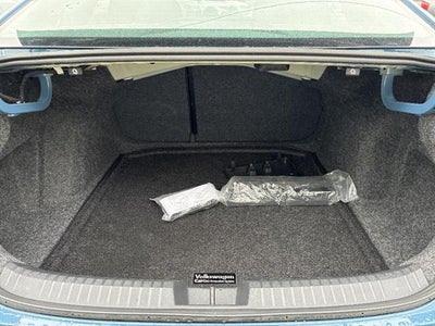 2025 Volkswagen Jetta Sport Auto