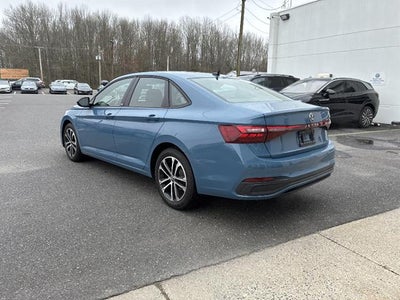 2025 Volkswagen Jetta Sport Auto