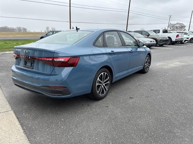 2025 Volkswagen Jetta Sport Auto