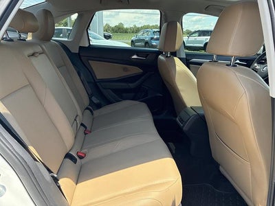 2019 Volkswagen Jetta SE Auto w/SULEV