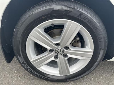 2018 Volkswagen Golf SportWagen SE