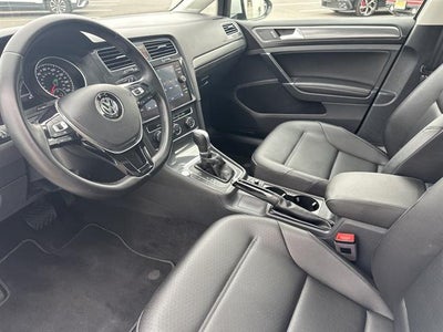 2018 Volkswagen Golf SportWagen SE