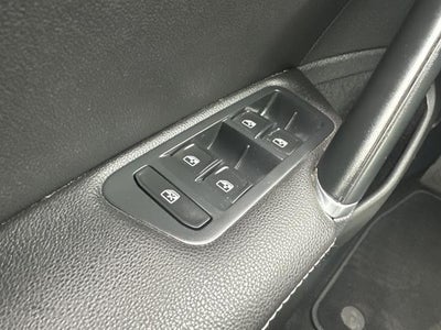 2018 Volkswagen Golf SportWagen SE