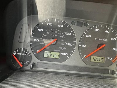 2001 Volkswagen Cabrio 2dr Conv GLX Auto