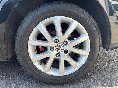2013 Volkswagen Jetta 4dr Auto SE w/Convenience