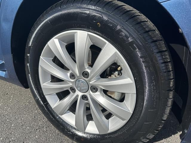 2019 Volkswagen Beetle S