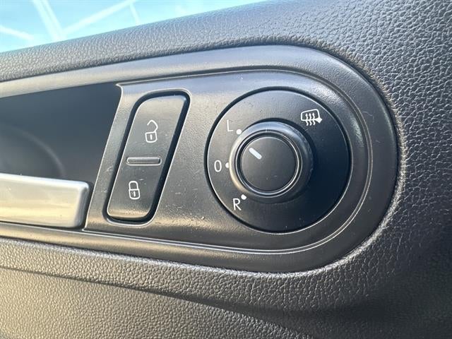 2019 Volkswagen Beetle S