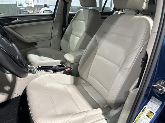 2017 Volkswagen Golf Alltrack TSI SE 4Motion