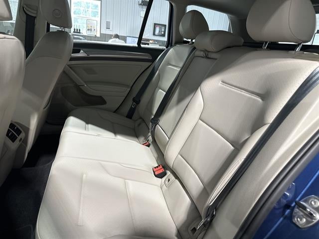 2017 Volkswagen Golf Alltrack TSI SE 4Motion