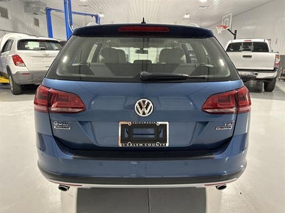 2017 Volkswagen Golf Alltrack TSI SE 4Motion
