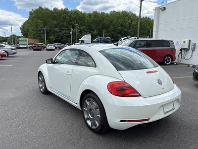 2014 Volkswagen Beetle 2dr DSG 2.0L TDI