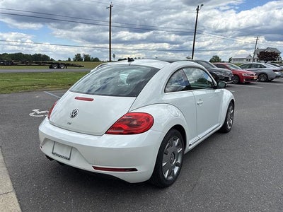 2014 Volkswagen Beetle 2dr DSG 2.0L TDI