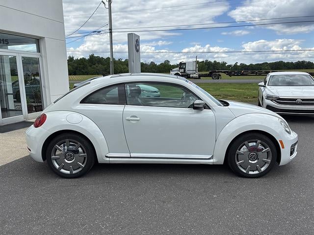 2014 Volkswagen Beetle 2dr DSG 2.0L TDI